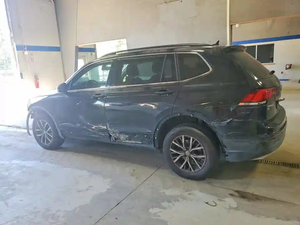 3VV3B7AX5KM013985 2019 VOLKSWAGEN TIGUAN-1