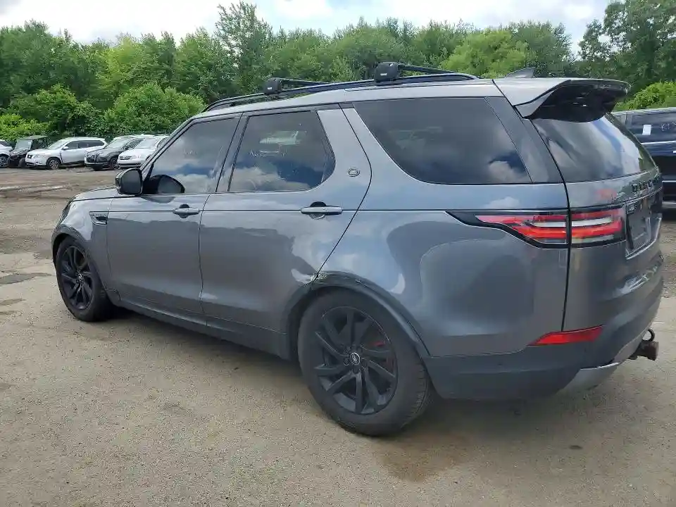 SALRHBBKXHA043950 2017 LAND ROVER DISCOVERY-1