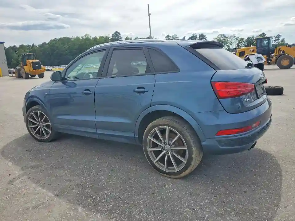 WA1ECCFS3JR025411 2018 AUDI Q3-1