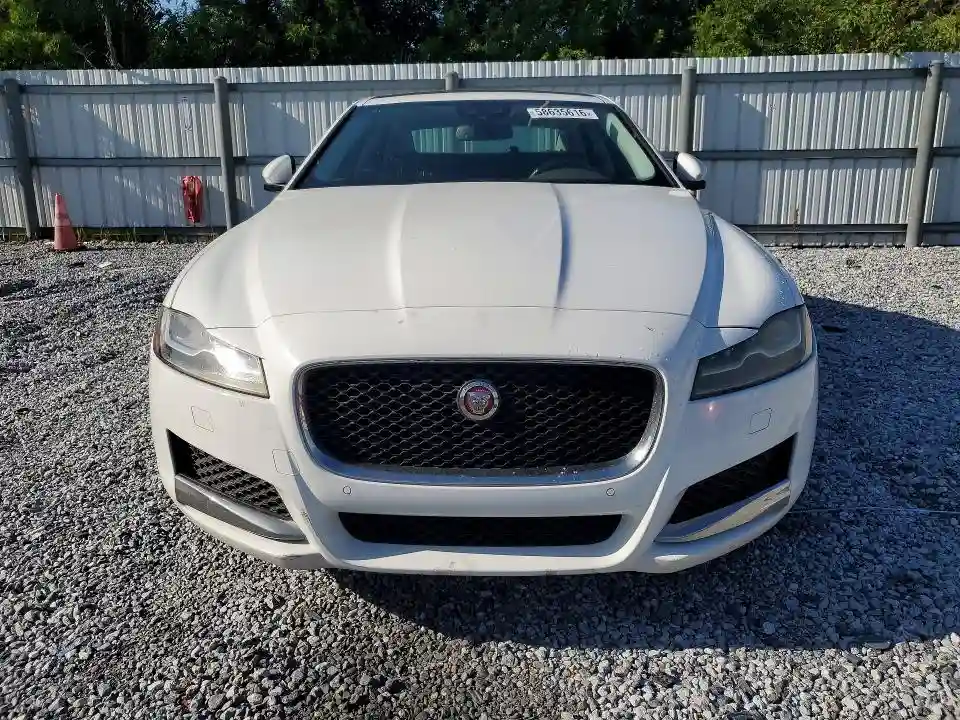 SAJBE4BV4GCY06332 2016 JAGUAR XF-4
