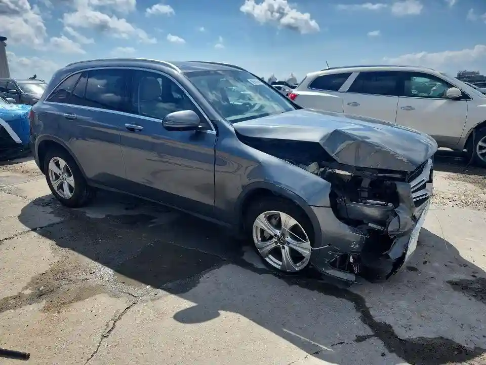 WDC0G4JB6JV036535 2018 MERCEDES-BENZ GLC-CLASS-3