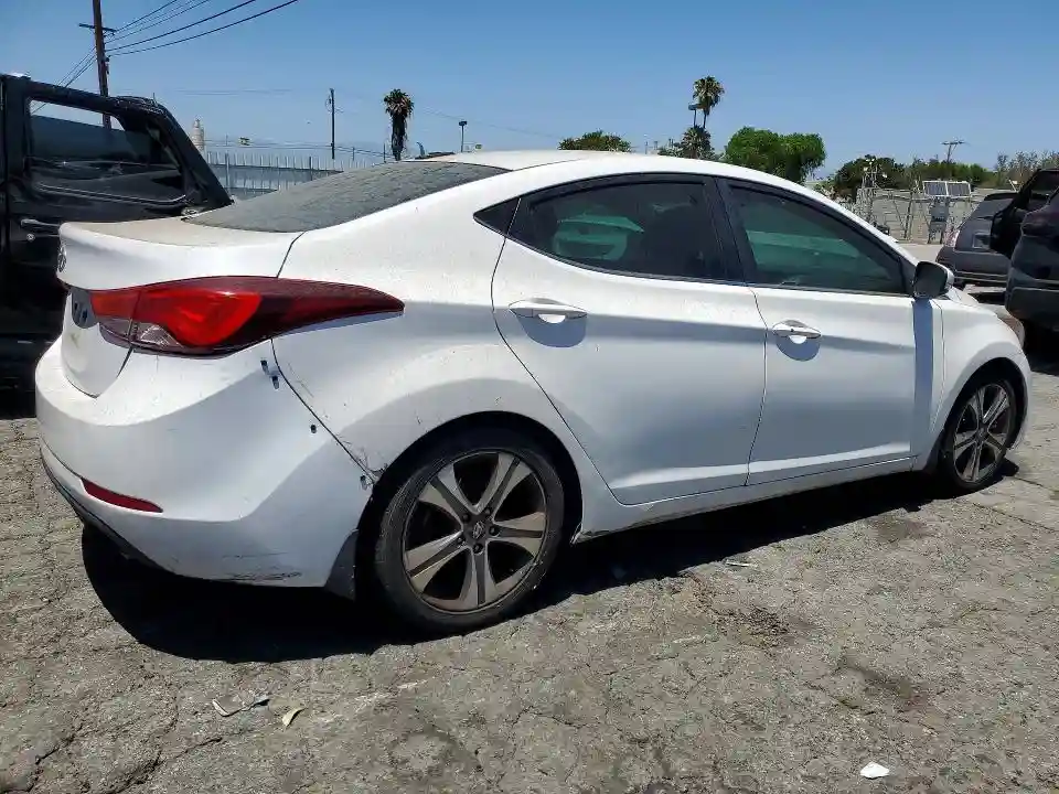 KMHDH4AH0FU372716 2015 HYUNDAI ELANTRA-2