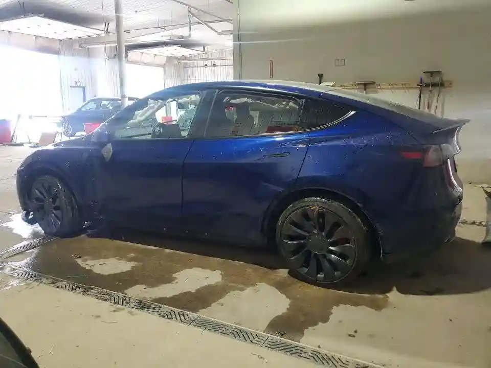 7SAYGDEF1NF532078 2022 TESLA MODEL Y-1