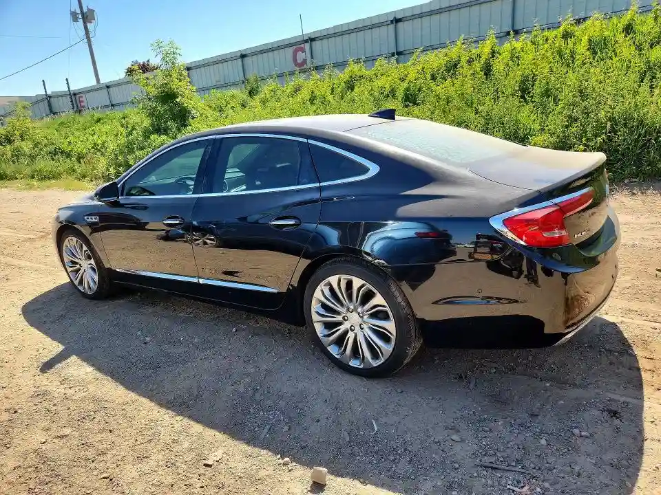 1G4ZR5SSXHU189880 2017 BUICK LACROSSE-1