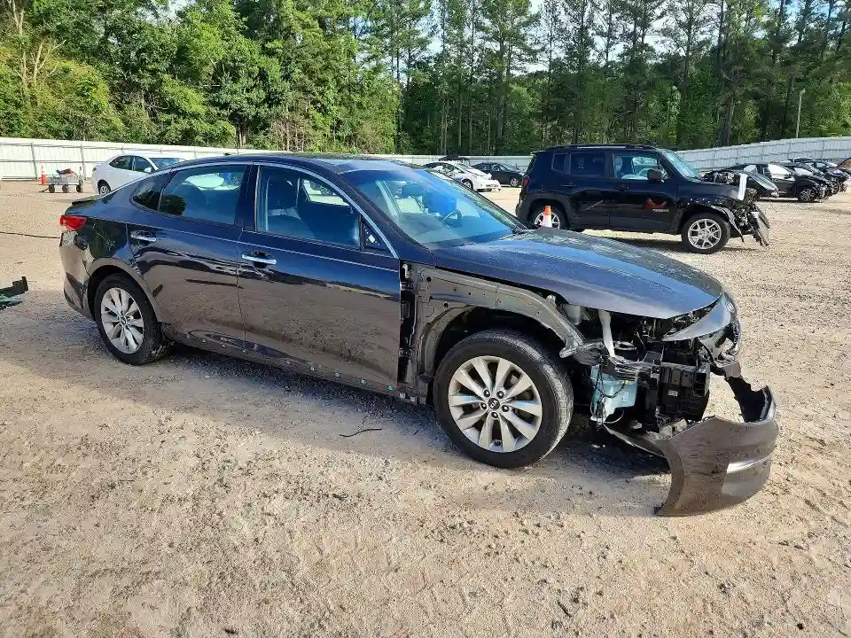 5XXGU4L39HG133818 2017 KIA OPTIMA-3