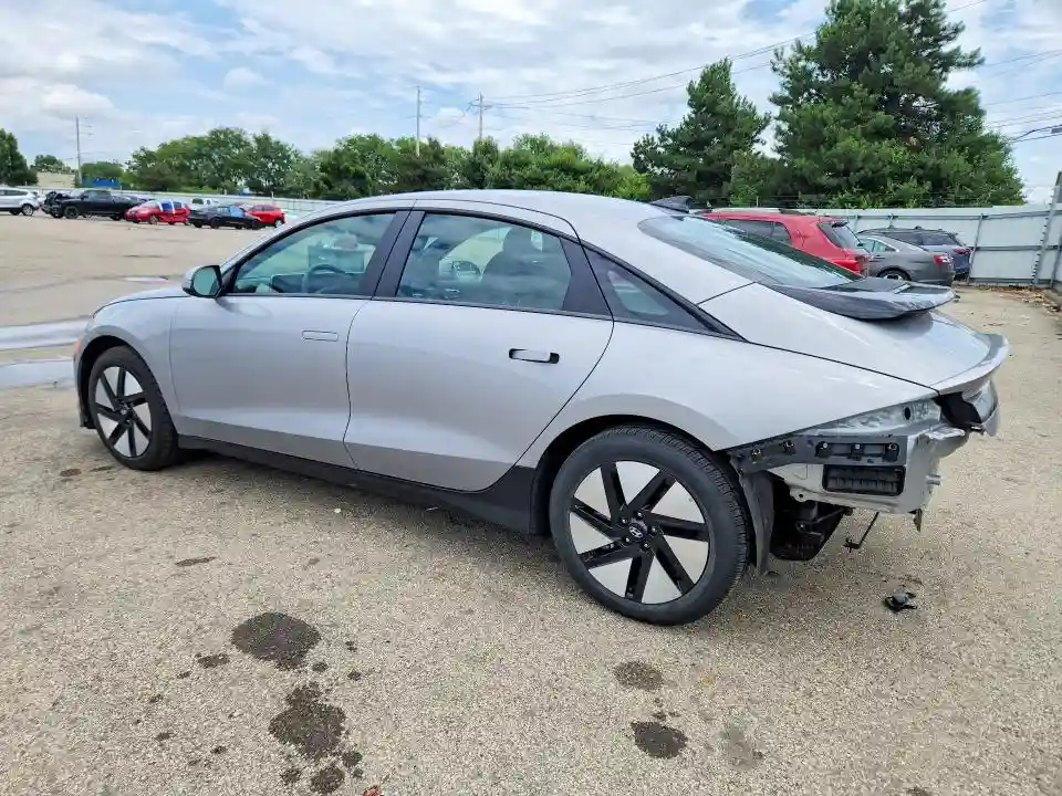 KMHM24AC9RA075651 2024 HYUNDAI IONIQ 6 SE-1