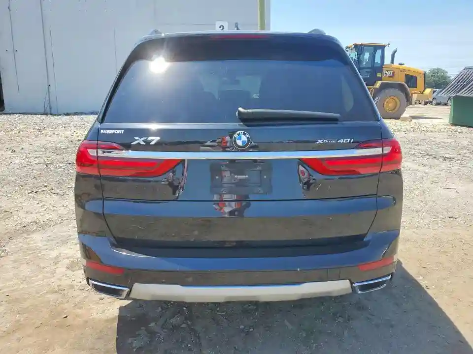 5UXCW2C05M9H62066 2021 BMW X7-5