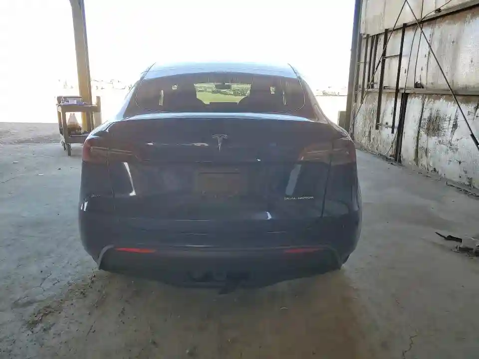 7SAYGDEE4RF168686 2024 TESLA MODEL Y-5