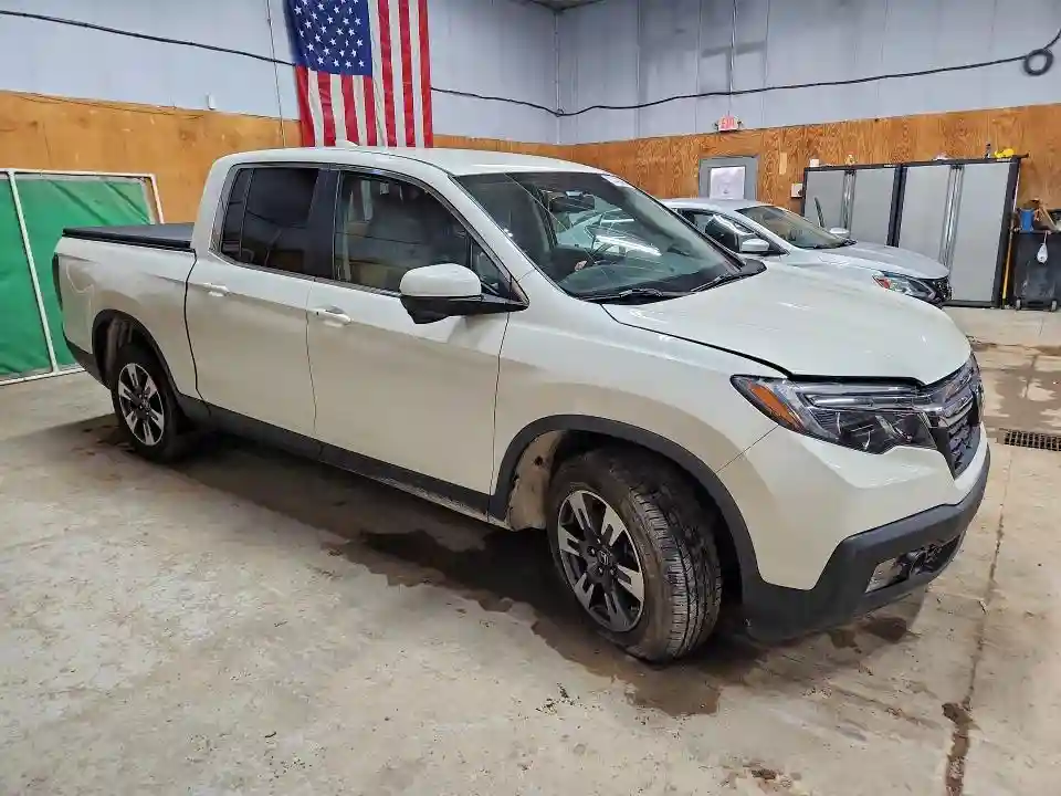 5FPYK3F6XHB030847 2017 HONDA RIDGELINE-3
