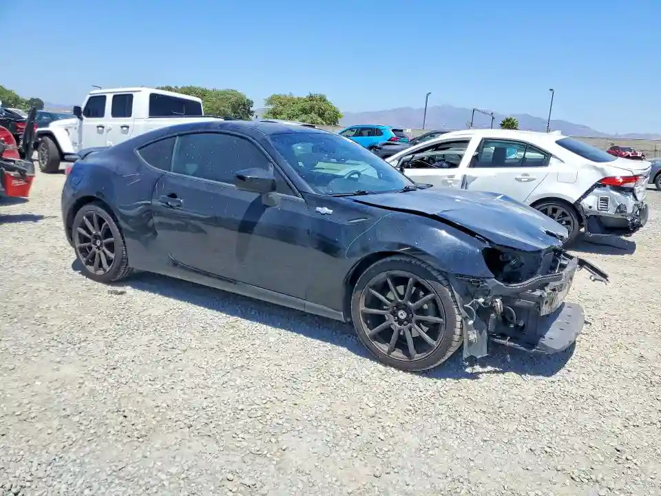 JF1ZNAA10F8710344 2015 SCION FR-S BASE-3