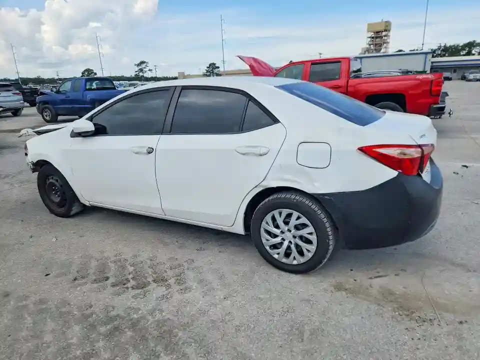 5YFBURHEXKP927002 2019 TOYOTA COROLLA-1