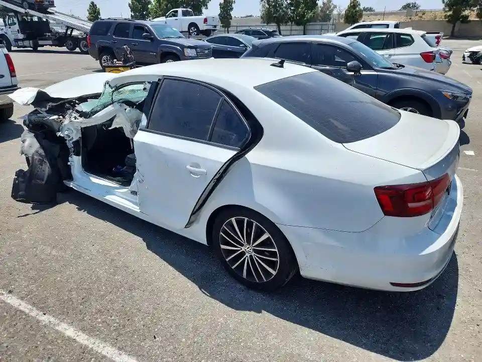 3VWD17AJ1HM397433 2017 VOLKSWAGEN JETTA-1