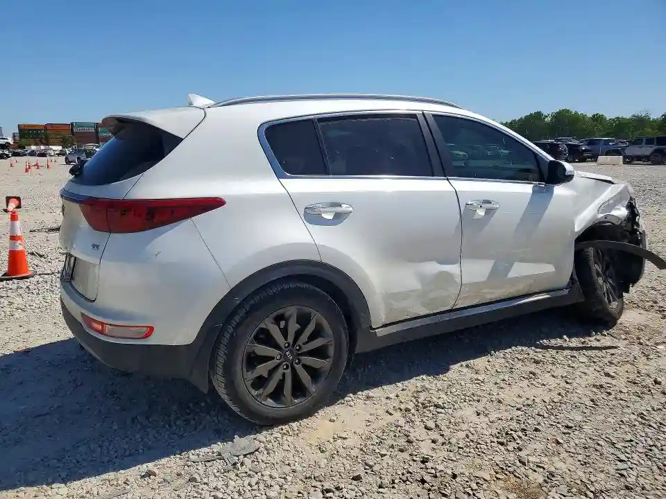 KNDPN3AC8J7476449 2018 KIA SPORTAGE-2