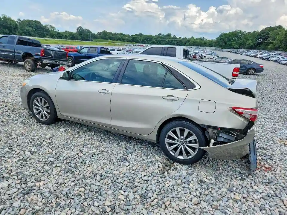 4T1BF1FK0HU311448 2017 TOYOTA CAMRY-1