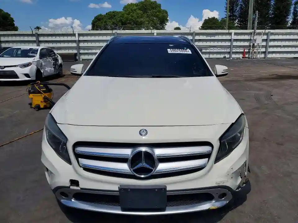 WDCTG4GB2FJ148140 2015 MERCEDES-BENZ GLA-CLASS-4