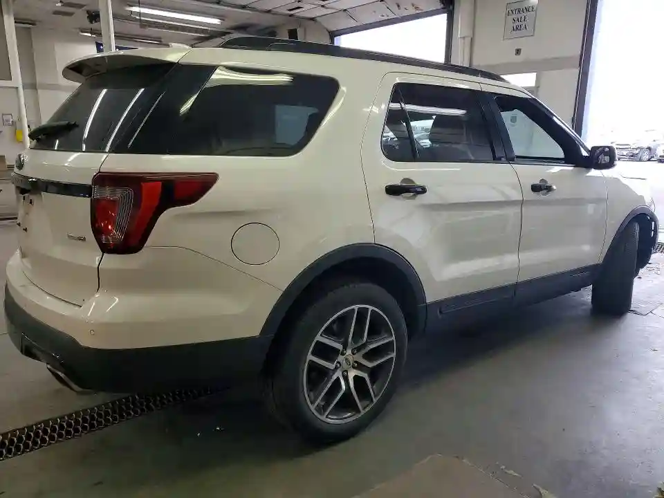 1FM5K8GT0HGD55943 2017 FORD EXPLORER-2