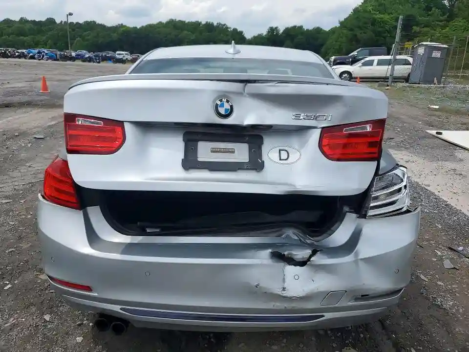 WBA3A5G55FNN66348 2015 BMW 3 SERIES-5