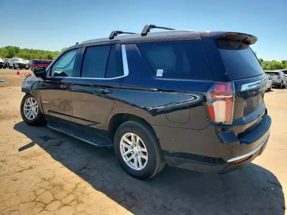 1GNSKNKD5NR173118 2022 CHEVROLET TAHOE-1