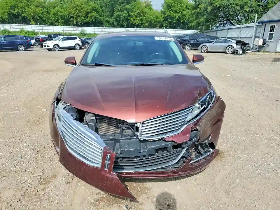 3LN6L2J94FR604388 2015 LINCOLN MKZ-4