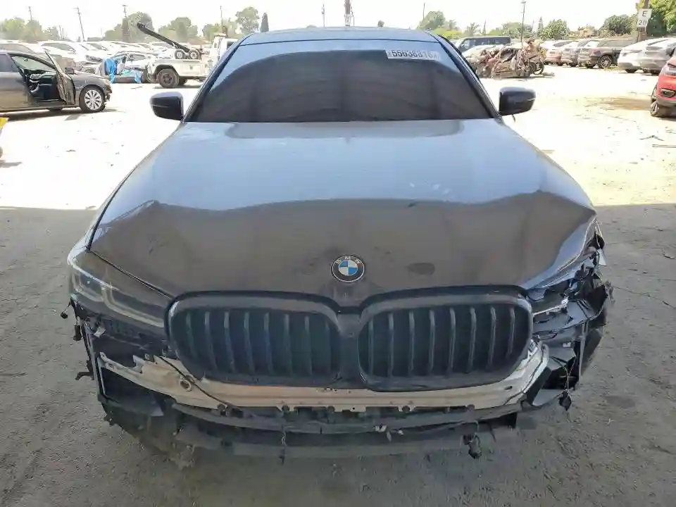 WBA53BJ0XPWY06181 2023 BMW 5 SERIES-4