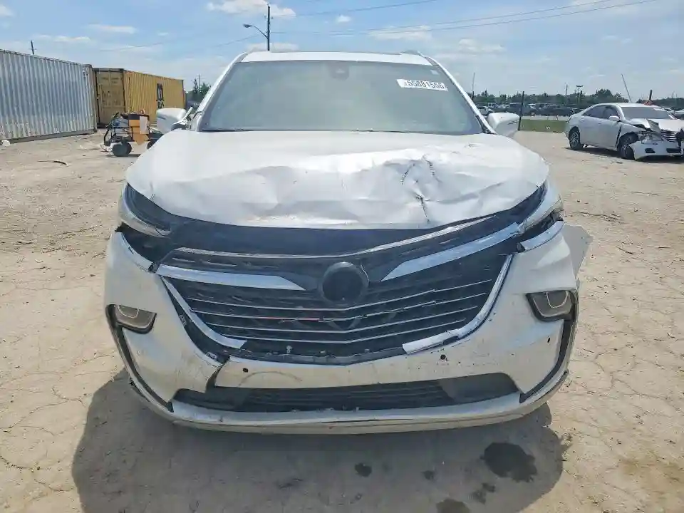 5GAEVAKW0RJ111168 2024 BUICK ENCLAVE-4