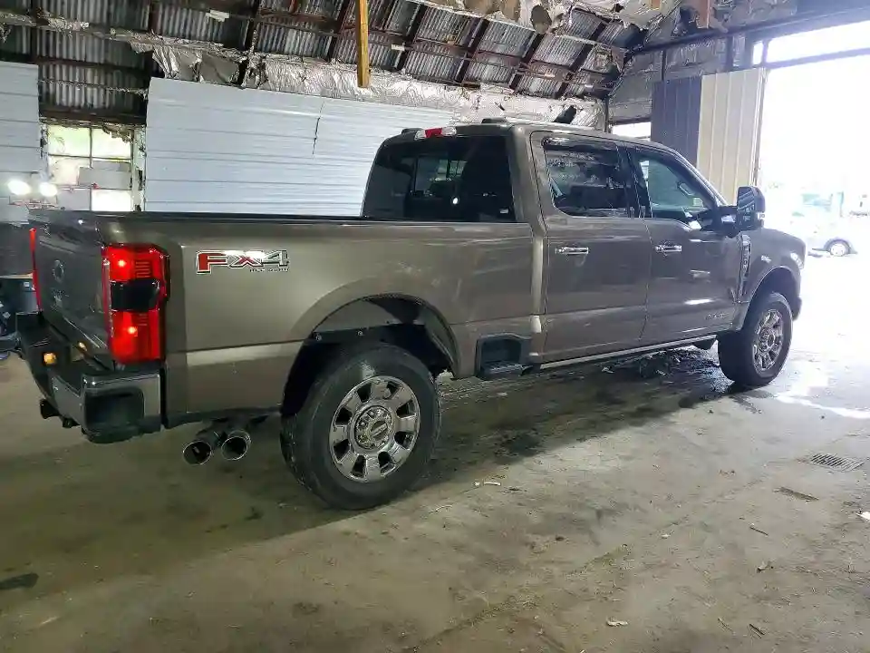 1FT8W2BT1PEC18708 2023 FORD F250-2