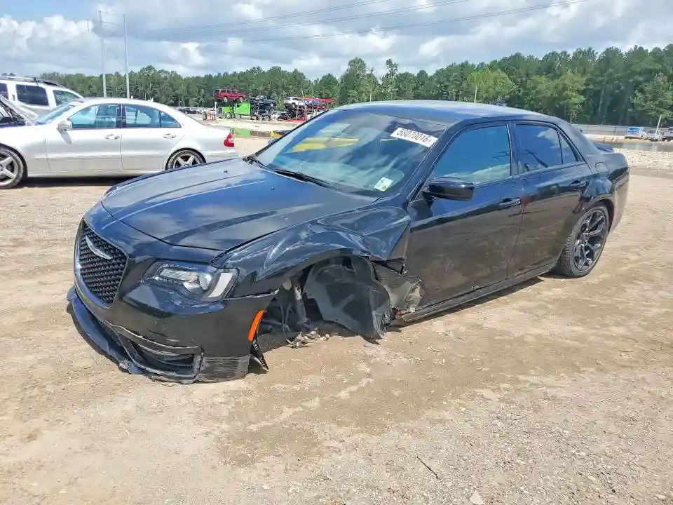 2C3CCABGXKH517197 2019 CHRYSLER 300-0