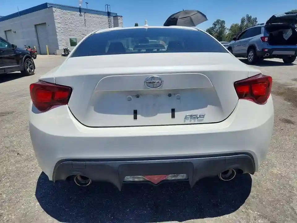 JF1ZNAA14F8701162 2015 SCION FRS-5
