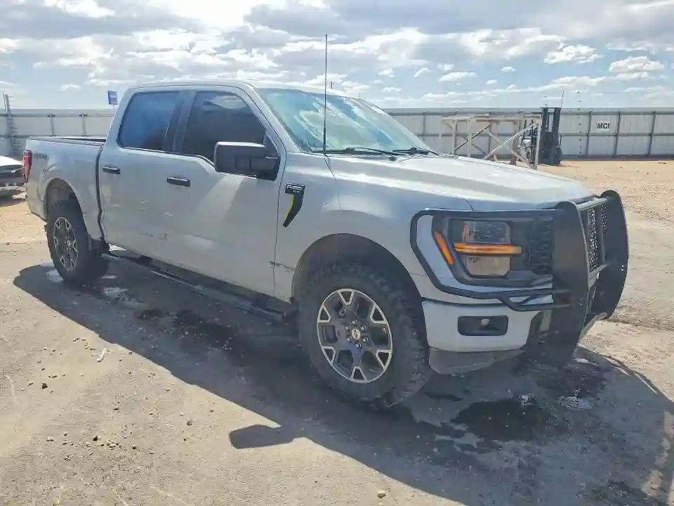 1FTFW2L58RKD78502 2024 FORD F150 STX-3