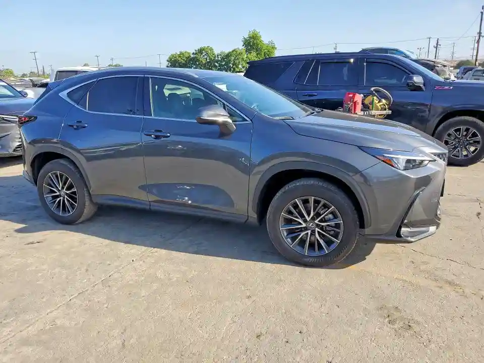 2T2ADCAZ9RC009947 2024 LEXUS NX-3