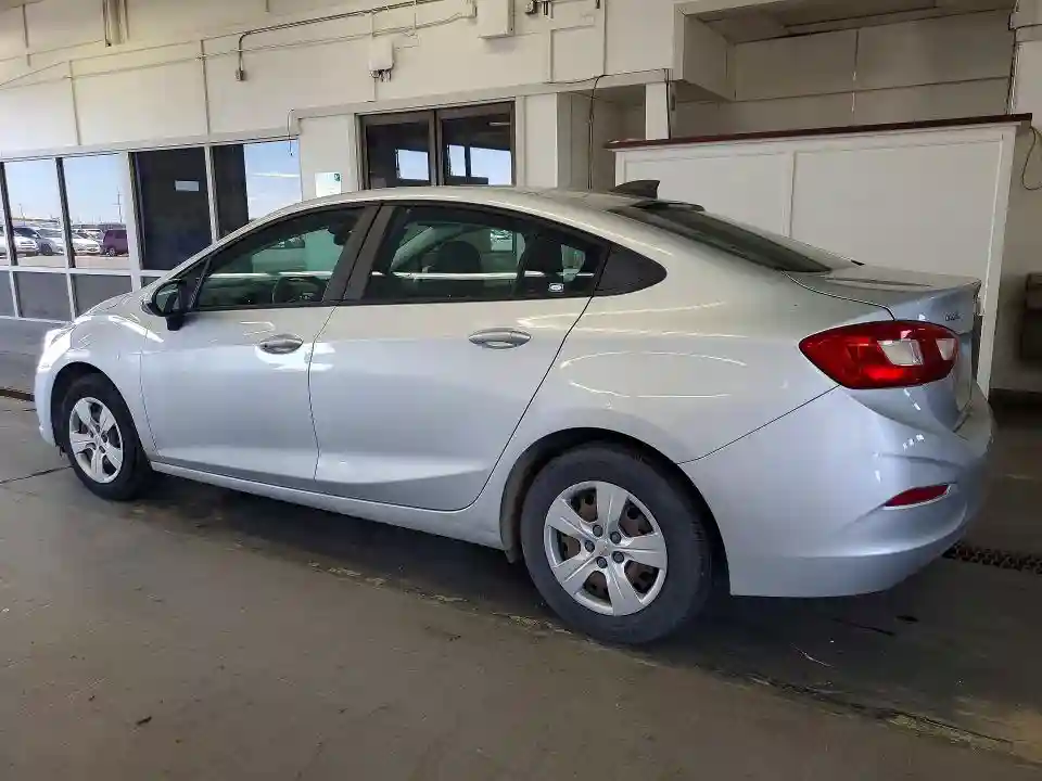 1G1BC5SM3H7151083 2017 CHEVROLET CRUZE-1