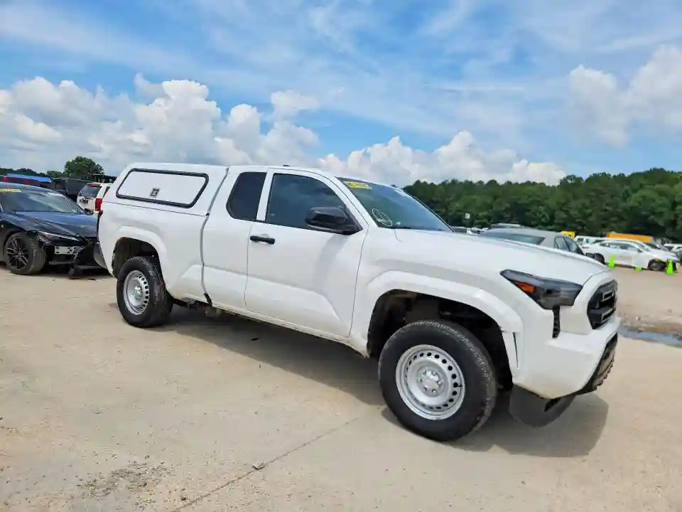 3TYJDAHN2RT006623 2024 TOYOTA TACOMA-3