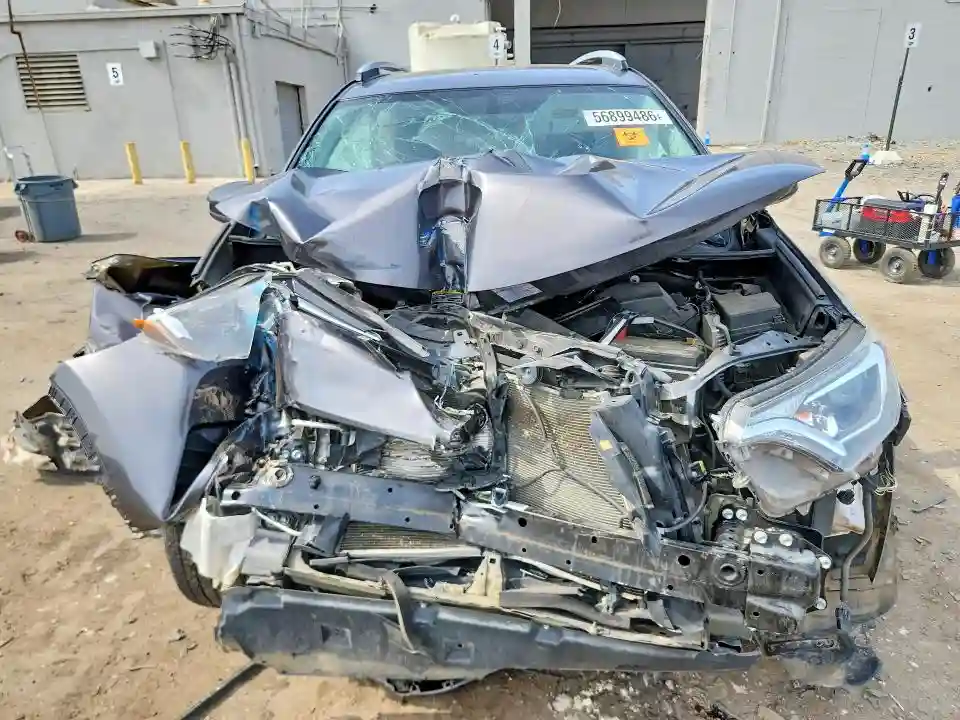 2T3BFREV3GW448187 2016 TOYOTA RAV4-4