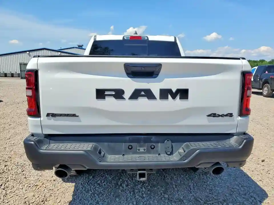 1C6SRFLP8SN594053 2025 RAM 1500-5