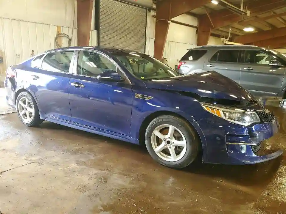 5XXGT4L30JG189087 2018 KIA OPTIMA-3