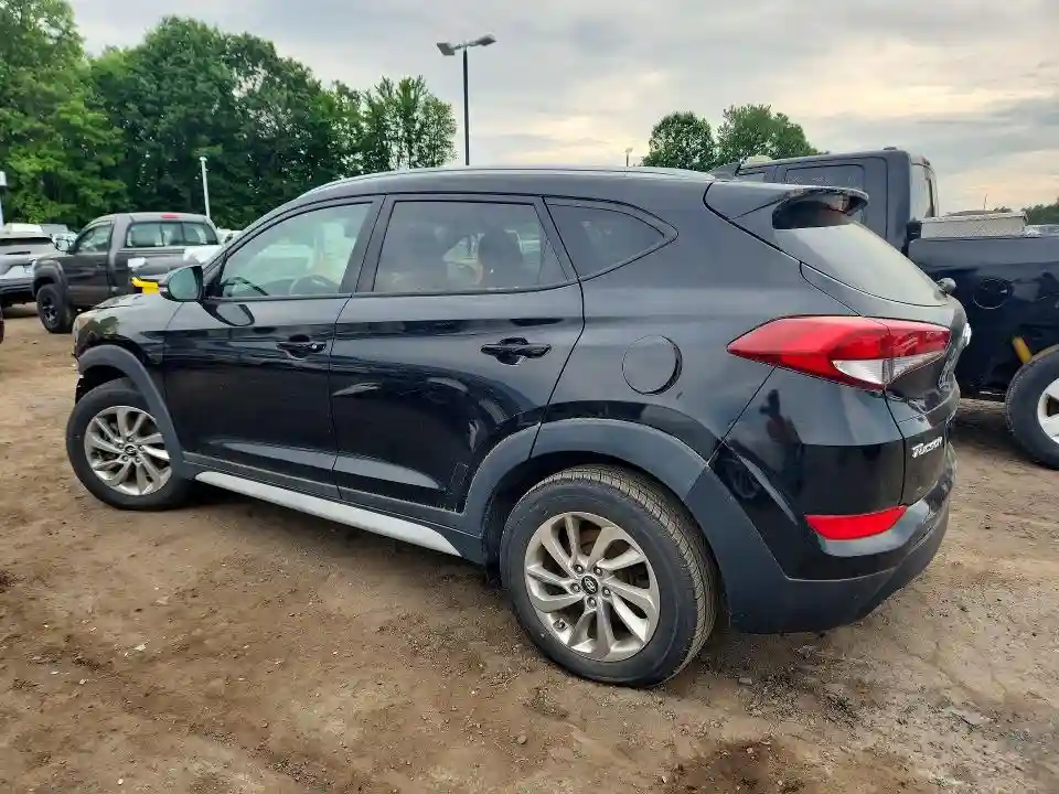 KM8J3CA46JU623370 2018 HYUNDAI TUCSON-1