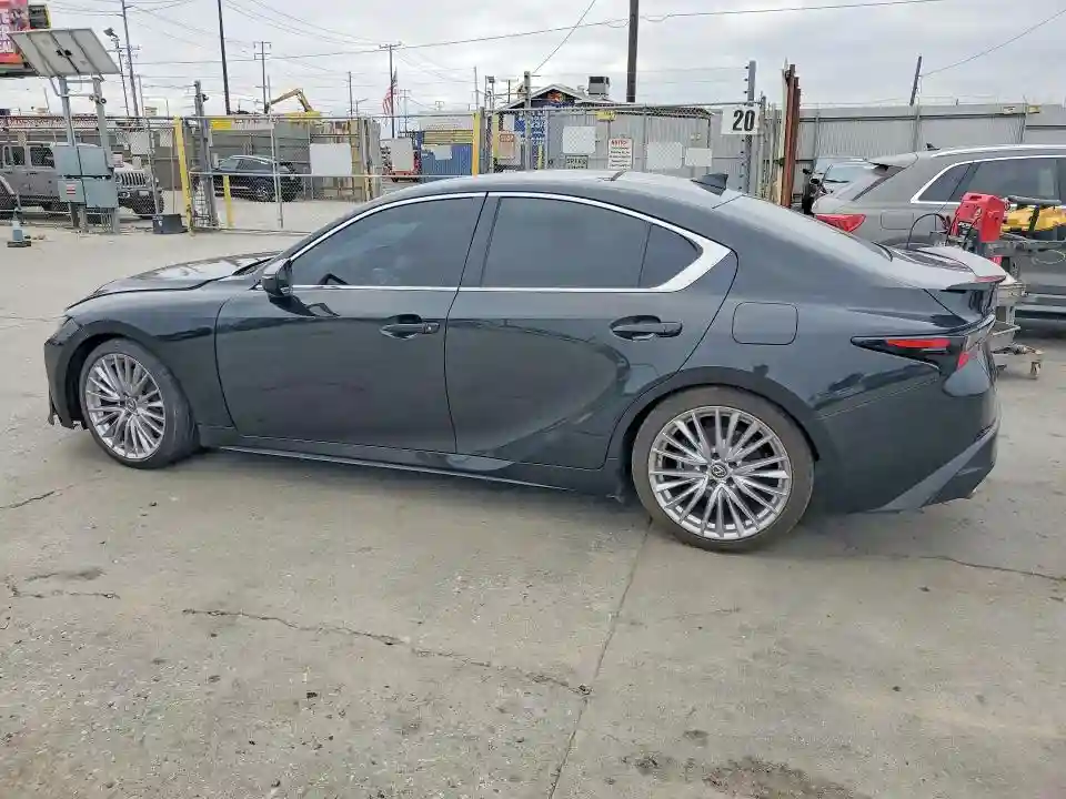 JTHDA1D2XN5118047 2022 LEXUS IS-1