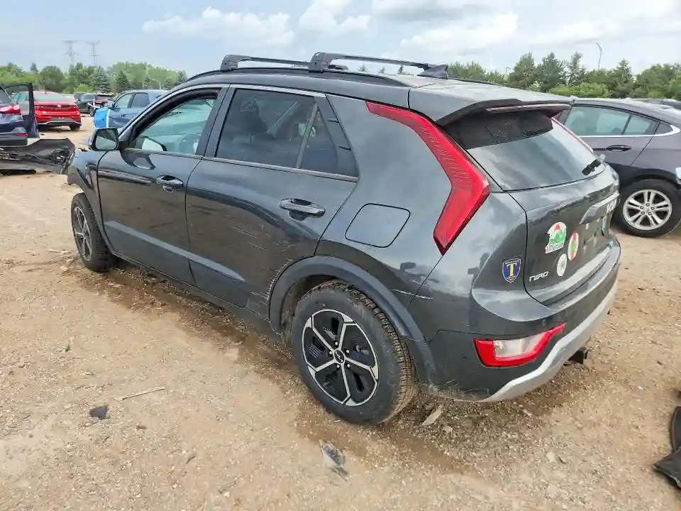 KNDCR3LE4P5038081 2023 KIA NIRO-1