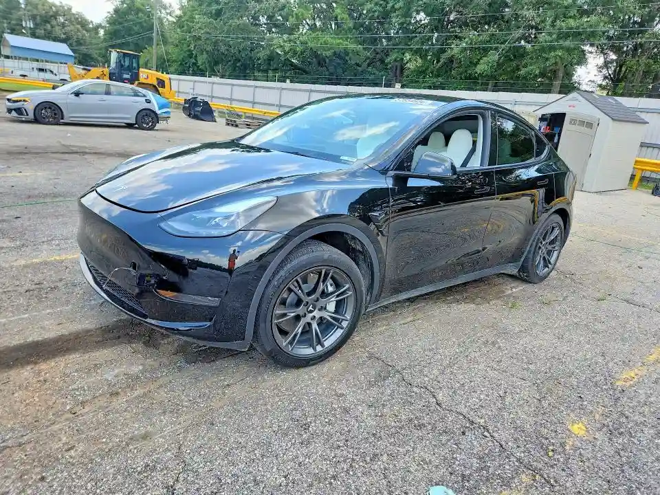7SAYGDEDXRF103672 2024 TESLA MODEL Y-0