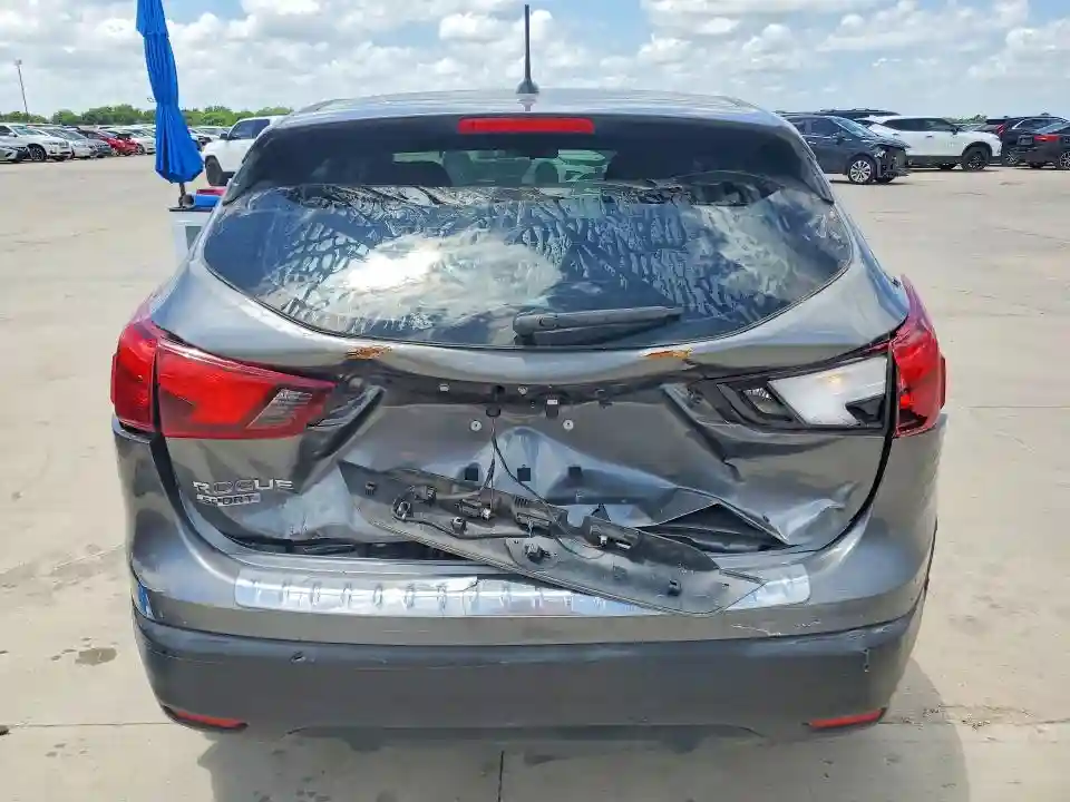 JN1BJ1CP9KW526960 2019 NISSAN ROGUE-5