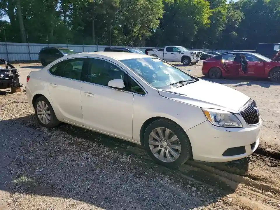 1G4PP5SK0G4130445 2016 BUICK VERANO-3