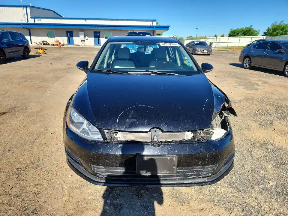 3VW117AU8GM066750 2016 VOLKSWAGEN GOLF-4
