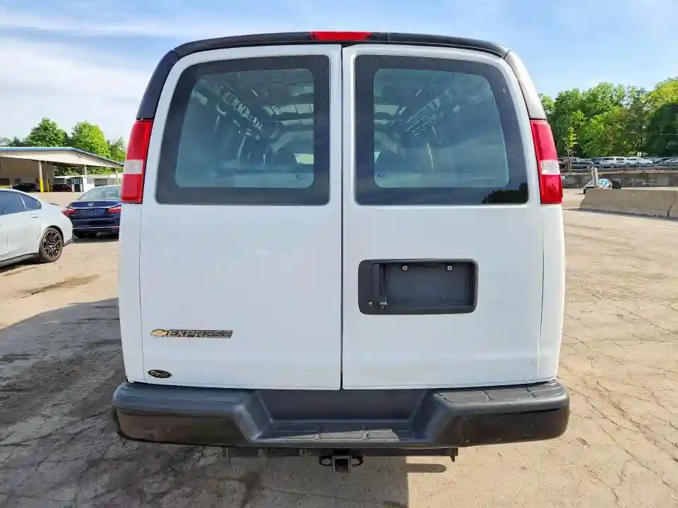 1GCWGAFP2M1191422 2021 CHEVROLET EXPRESS-5