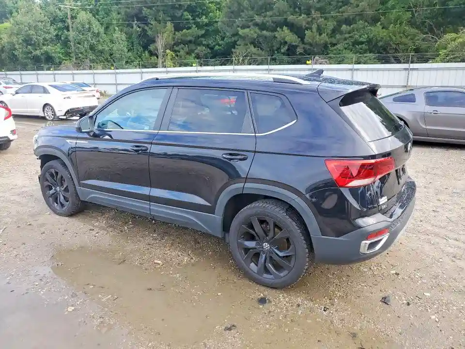 3VV1X7B27NM004186 2022 VOLKSWAGEN TAOS SEL-1