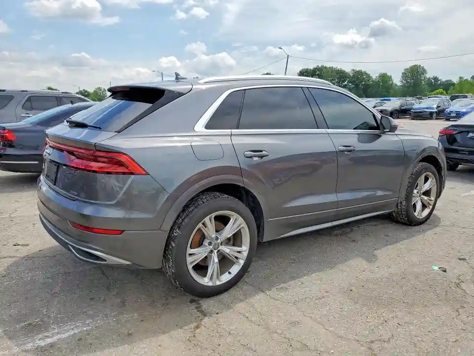 WA1AVAF12KD024429 2019 AUDI Q8-2