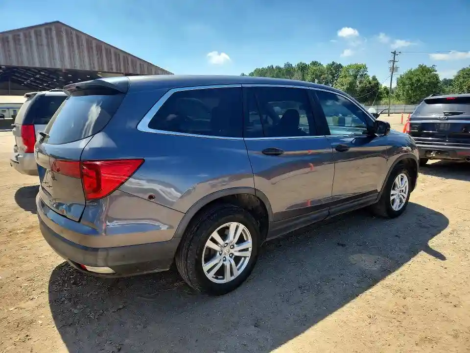 5FNYF5H14GB026768 2016 HONDA PILOT-2