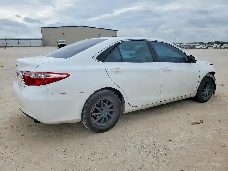 4T1BF1FK1HU695708 2017 TOYOTA CAMRY-2