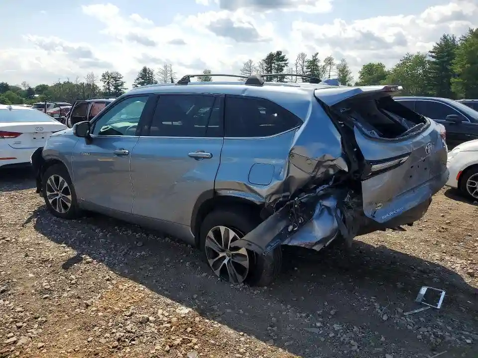 5TDHBRCH4MS022881 2021 TOYOTA HIGHLANDER-1