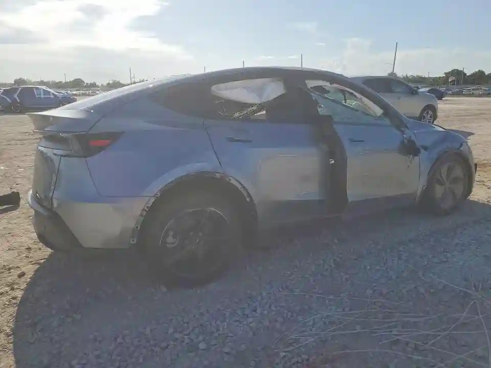 7SAYGDED1TA704277 2026 TESLA MODEL Y-2