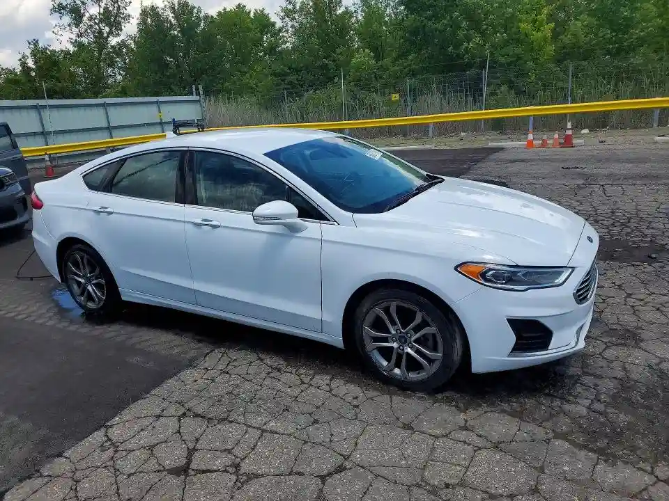 3FA6P0CDXKR150713 2019 FORD FUSION-3